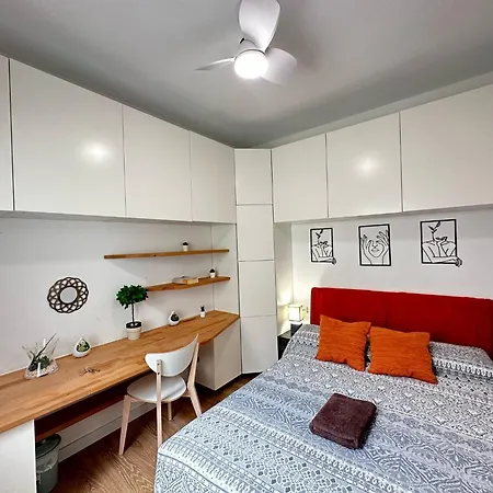 Bed & Breakfast Parrales *